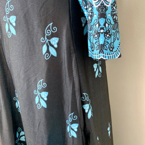 R & B collection patterned plus size dress 2X maxi - Picture 3 of 8